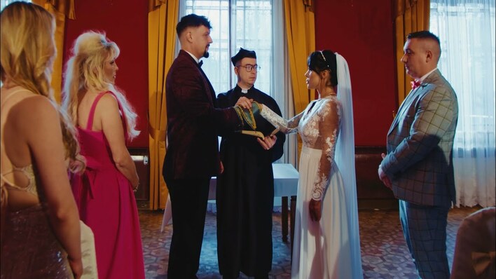 Klaudia Zielińska z najlepszą nowością w historii?! Zobaczcie premierę pt. „Baila„!