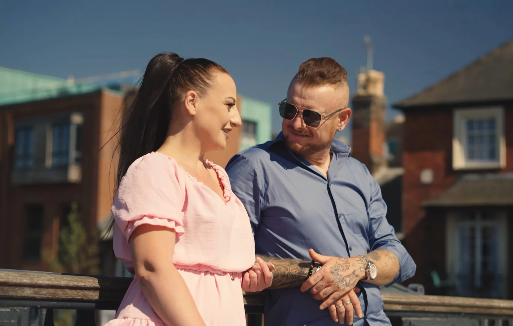 Klubowy rytm, parkiet i wesela. Tak brzmi „Jesteś Fajna" od Marioo i Robsona W