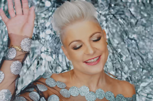 Kolejny sztos w wykonaniu Pięknych i Młodych! Branża disco polo należy do nich?! | VIDEO