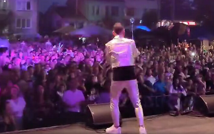 To największy przebój grupy Milano?! Mirek Trzciński oczarował podczas koncertu! Publiczność zchwycona VIDEO