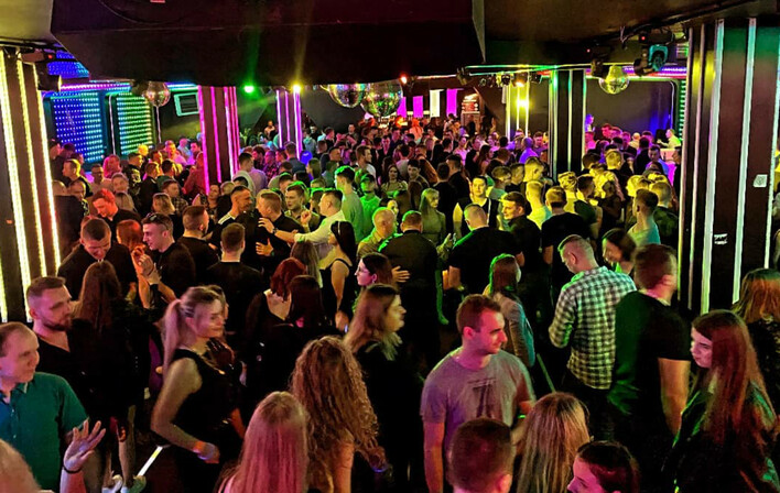 Koniec historycznego klubu disco polo: Banderoza żegna się po 31 Latach!
