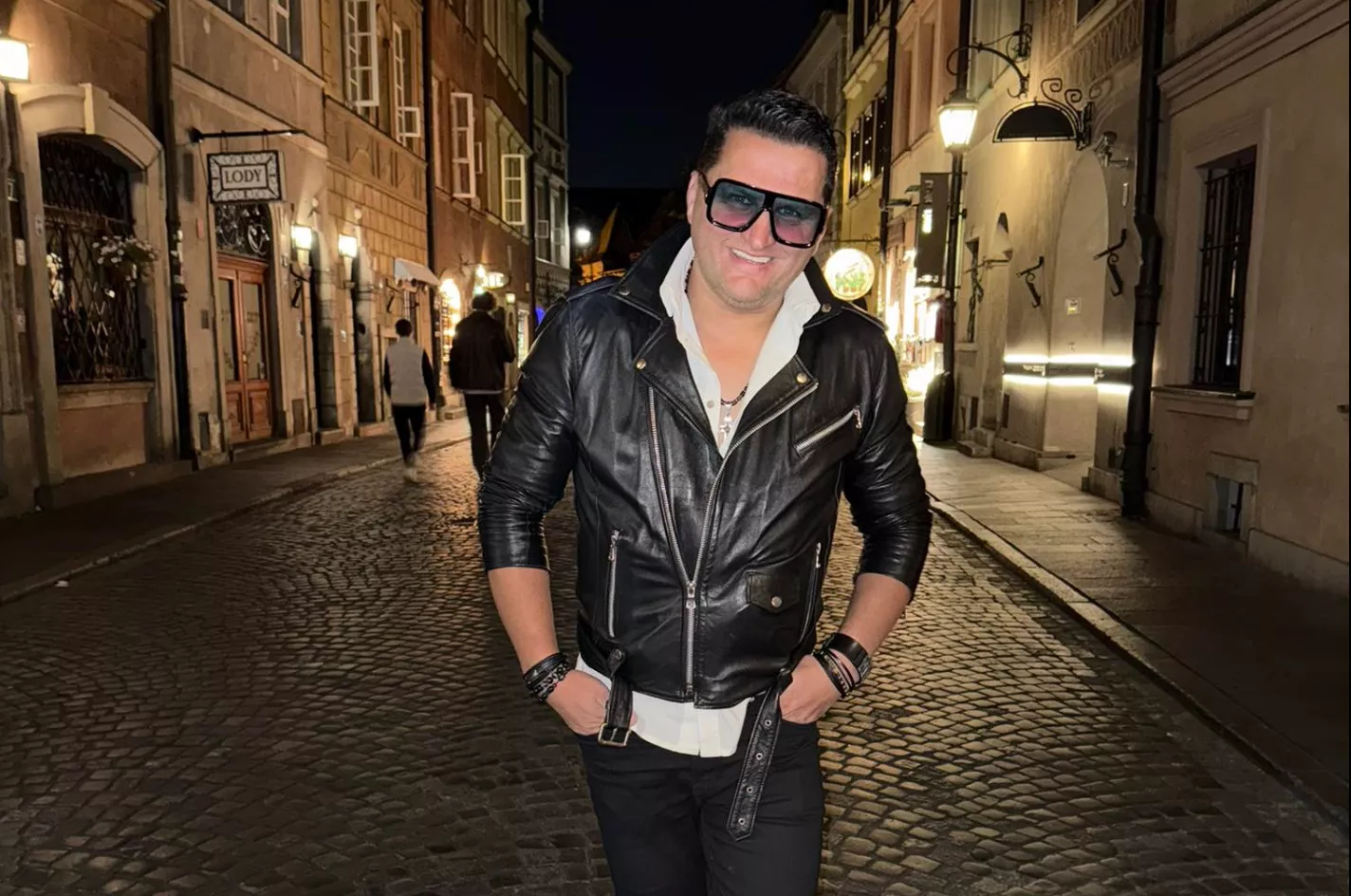 Kordian prezentuje nową taneczną wersję utworu „Góralu, czy ci nie żal”! Polacy kochają ten numer! 