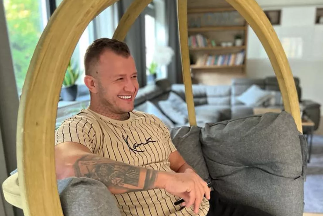 Krocie na koncie Dawida Narożnego. Uwielbiany gwiazdor disco polo nieźle zarobił! To najlepszy artysta 2023 roku?!