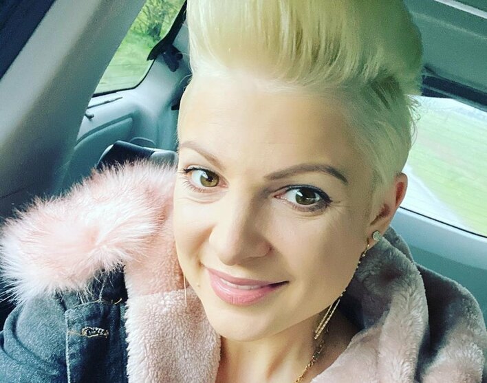 Fala hejtu na Magdę Narożną! Internauci stają w obronie gwiazdy disco polo!