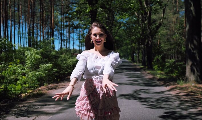 Królowa Disco z niezwykłym teledyskiem! Zwyciężczyni talent show podbije rynek disco polo?!