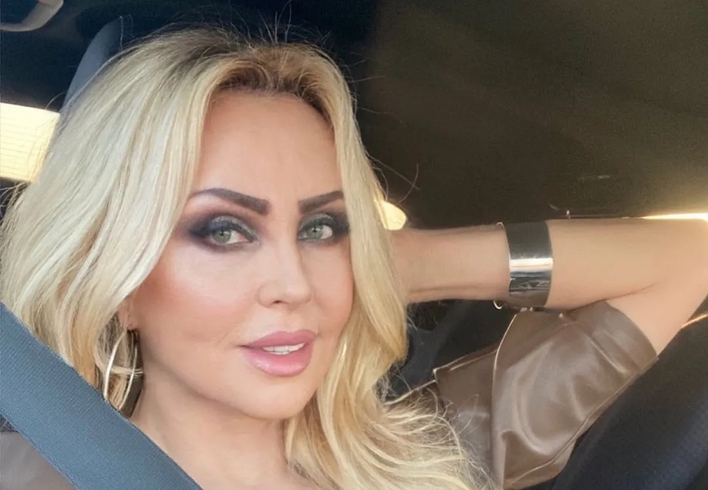 Królowa śląskich szlagierów hipnotyzuje biustem! Teresa Werner zachwyciła tym internautów ”Pięknie Pani wygląda”!
