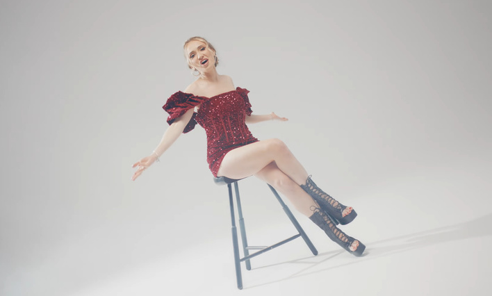 Lawina komentarzy pod „Nie przynoś róż”. Internauci reagują na nową piosenkę Lider Dance i piszą wprost o jednym