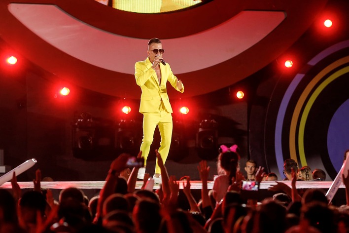 Legendarna formacja Milano podbija świat muzyki! Niezła suma wleciała na konto muzyków!