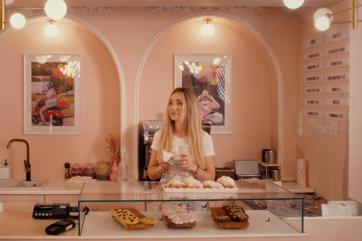 Lider Dance „Zaklęcie” zaskakuje jesienną premierą fani przecierają oczy po teledysku z Łodzi