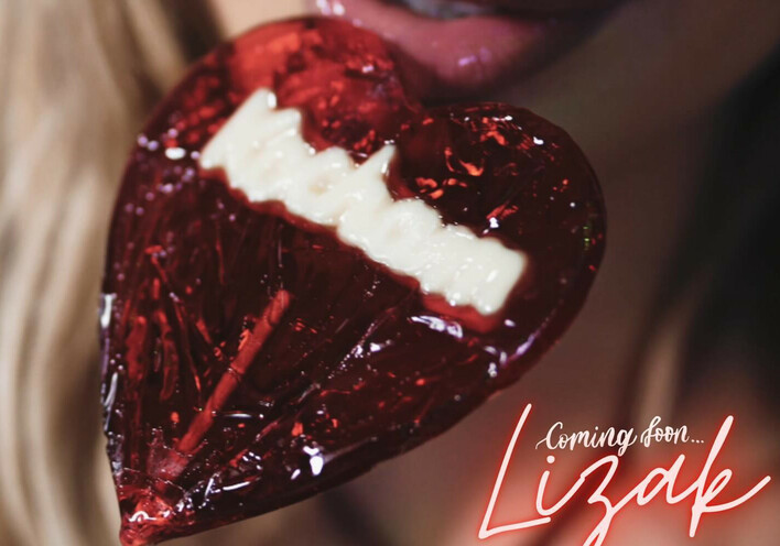 Lizak„ to nowa produkcja od zespołu Zajefajni! Zobaczcie przedpremierą