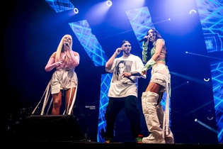 „Dawaj mi pyska” to hit, który zarobił fortunę! Łobuzy i Topky z ogromnym sukcesem