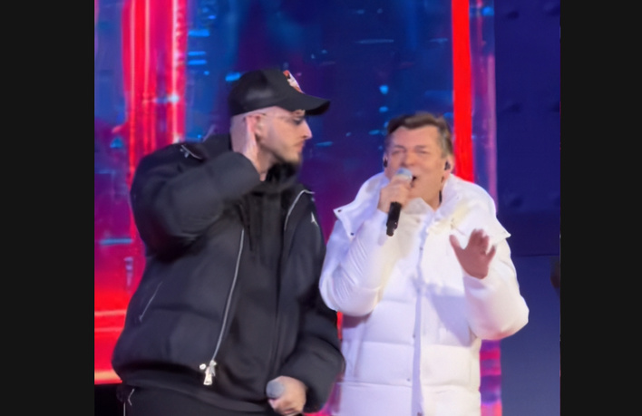 Łobuzy i Zenon Martyniuk razem na Sylwestrowej Mocy Przebojów. Wspólne wykonanie "Mandacik" już krąży w sieci