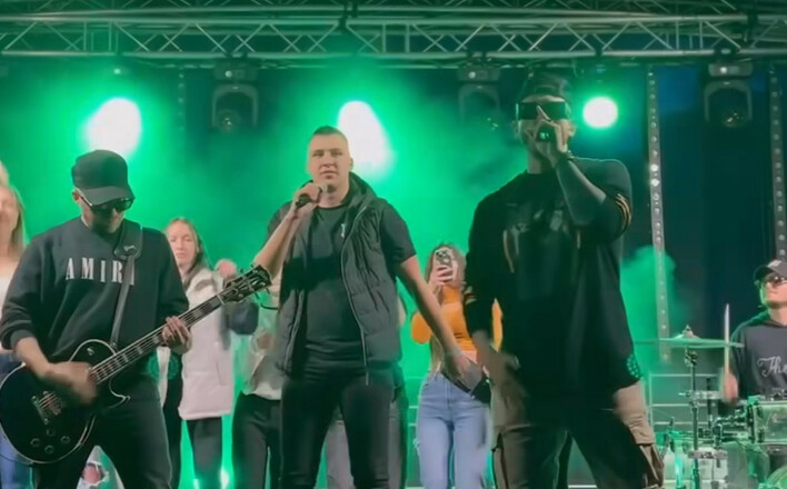 Łobuzy spełniają marzenia swoich fanów: Wspólny występ na scenie zaskoczył wszystkich!