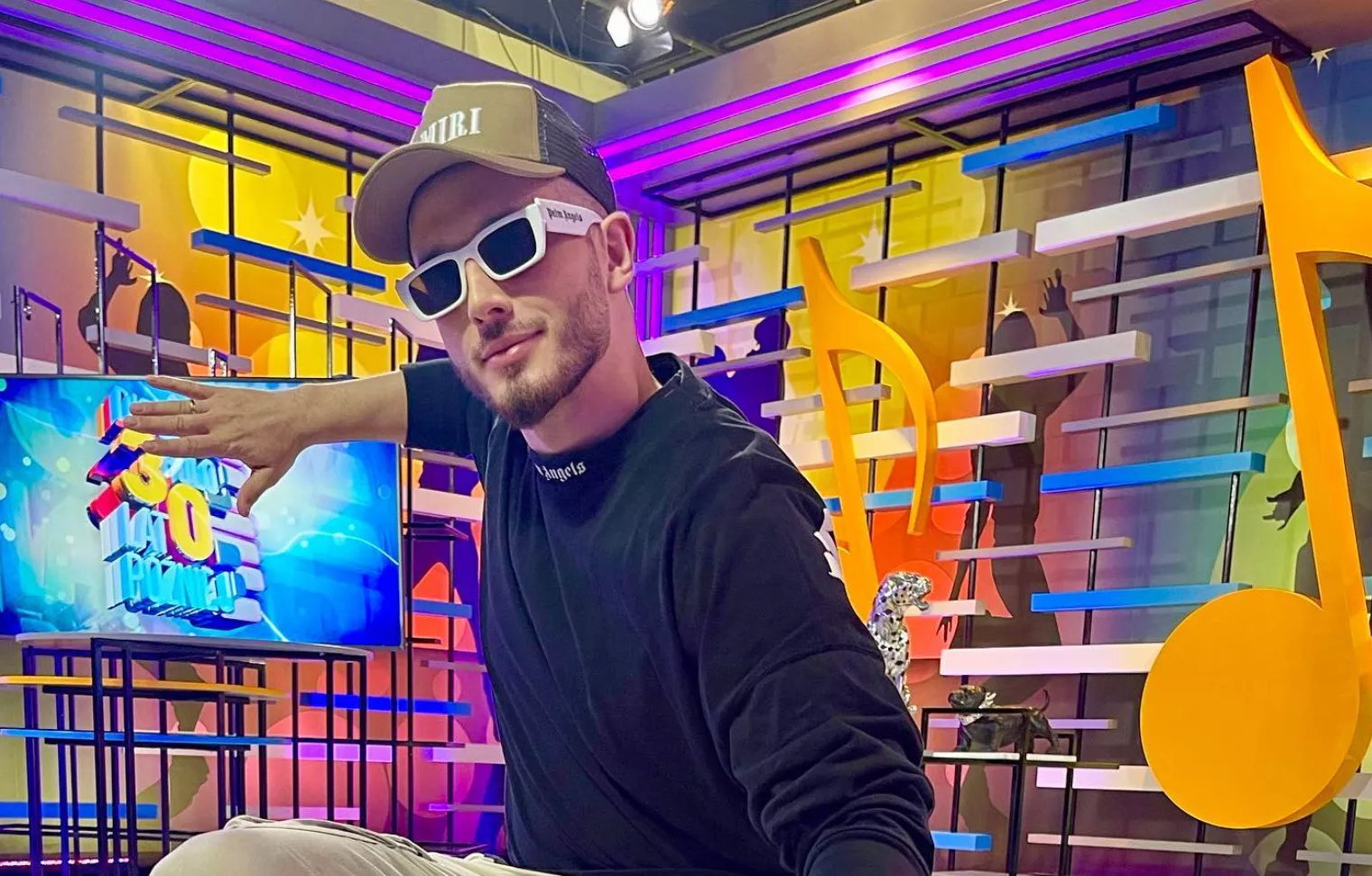 Łobuzy zdetonowały klub swoim hitem „Zbuntowany anioł„! Zobaczcie, jak rozgrzali publiczność do czerwoności! | VIDEO