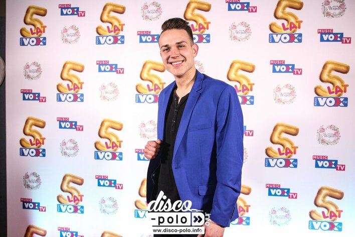 Luka Rosi najlepszy! Przebił Łobuzów i Pięknych i Młodych! Młoda gwiazda disco polo!