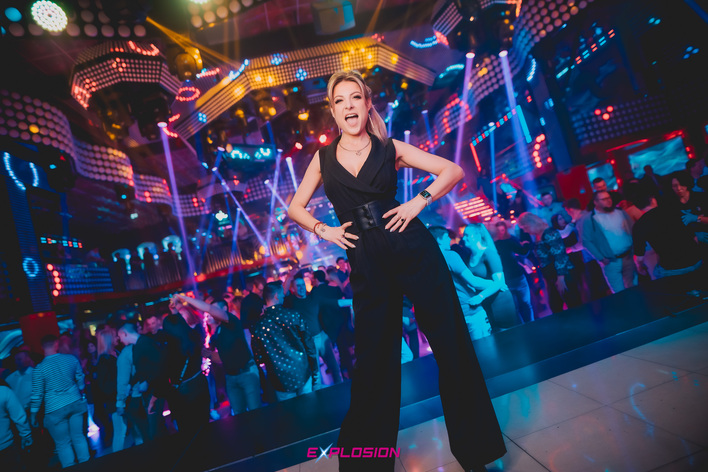 Magda Narożna w nowej odsłonie - zobacz, jak wygląda teraz i dlaczego jej fani są w szoku! | DUŻO ZDJĘĆ
