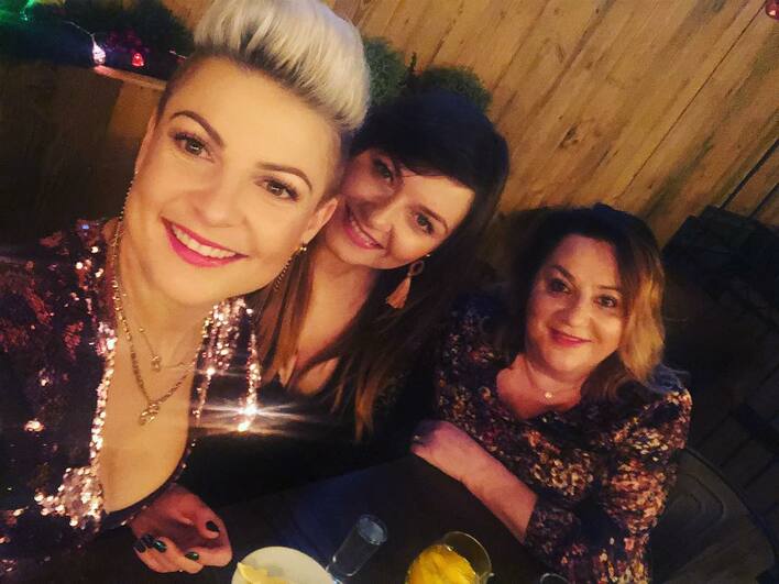 Magda Narożna imprezowała z żoną Zenka Martyniuka - Danutą! Wyglądały bosko!