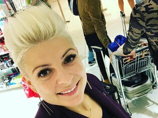 Magda Narożna już tak nie wygląda! Wokalistka disco polo przeszła obłędną metamorfozę! 