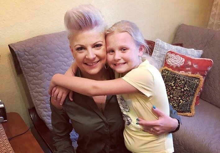 Córka Magdy Narożnej (Piękni i Młodzi) poszła w ślady rodziców! Gabrysia to przyszła gwiazda! 