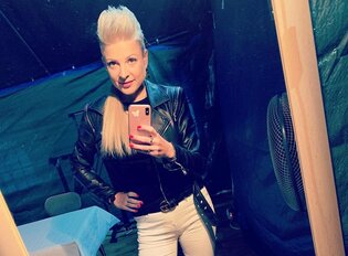 Magda Narożna (Piękni i Młodzi) w samej bieliźnie! Fani disco polo oszaleli na jej punkcie!