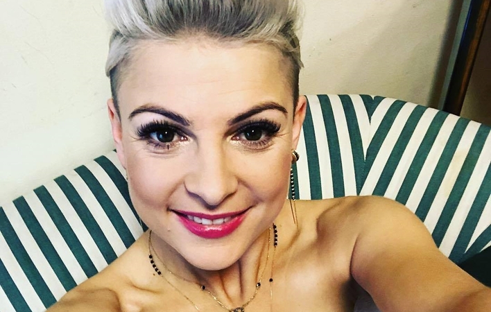 Magda Narożna pokazała sporo ciała! Odsłoniła uda i podkreśliła biust! To był dobry wybór?