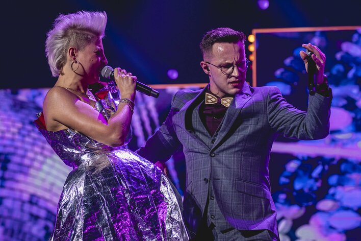 Magda Narożna ponownie w duecie z Jakubem Urbańskim! Piosenka trafiła do sieci!