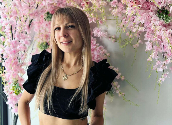 Magda Narożna w bikini! Pokazała swoje piękne ciało! To najpiękniejsza wokalistka w Polsce? 