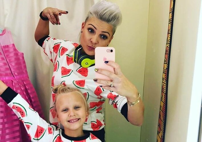 Magda Narożna z córką na scenie! Video podbija internet! 