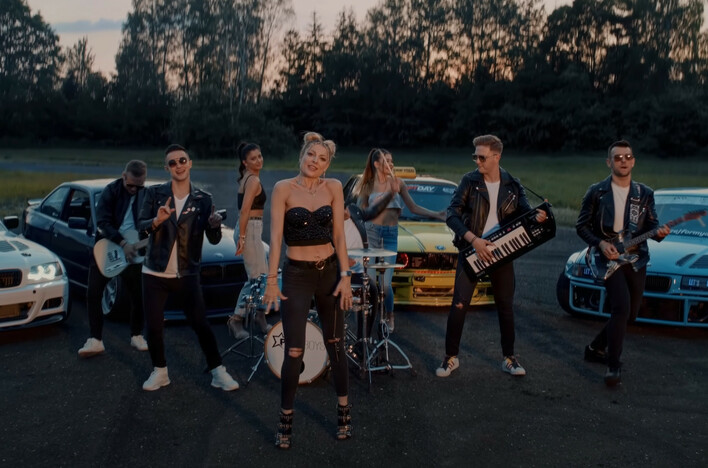 Magdalena Narożna Piękni i Młodzi oraz Playboys - najlepsza premiera w tym roku?!