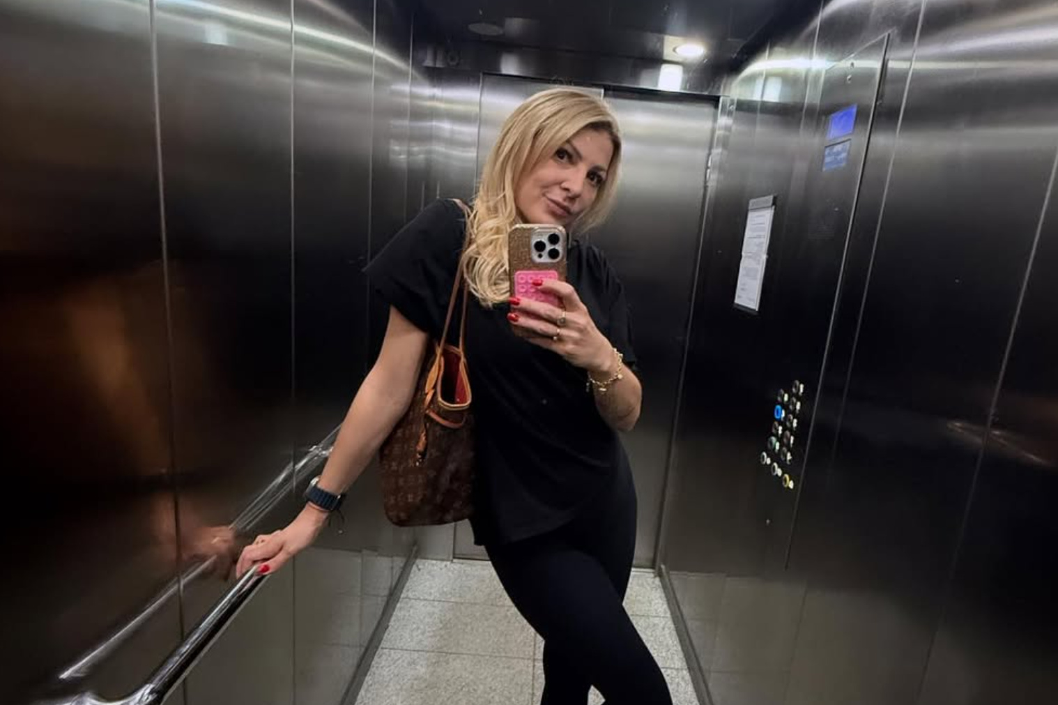 Magdalena Narożna ujawnia kulisy sporu z byłym menedżerem. Walka o pieniądze dla dziecka poruszyła branżę disco polo