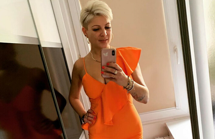 Magdalena Narożna z zespołu Piękni i Młodzi - Tajemnice, kontrowersje i wielkie przeboje! Poznaj królową disco polo! Wiek, mąż, dzieci