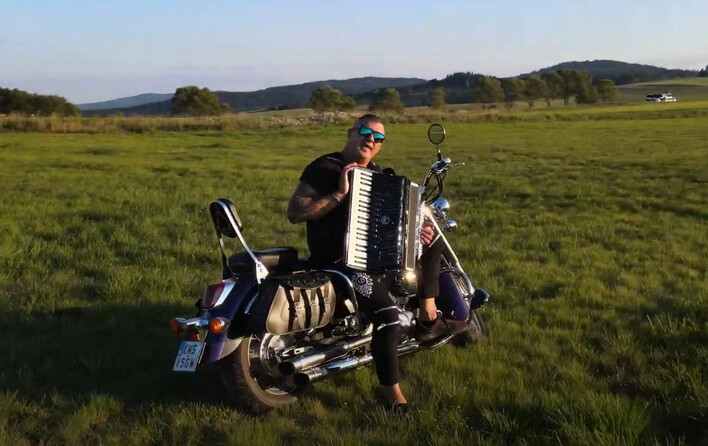 Magik Band w gorącej premierze pt. „Będziesz moja„! Komentarze mówią same za siebie „To jest HIT„