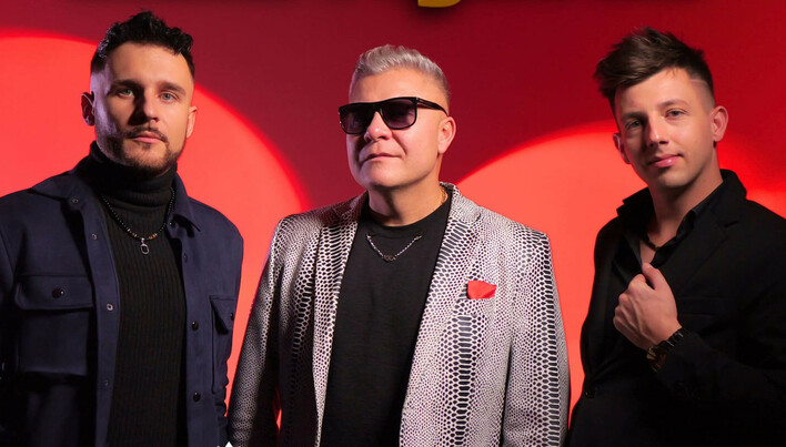 "Mała figlarka” Menelaos i Jorrgus: wielka premiera coveru Akcentu