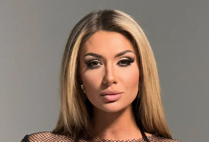 Małgorzata Główka w samym staniku? Nowy zmysłowy hit „Zamknę drzwi”! od gwiazdy disco polo 
