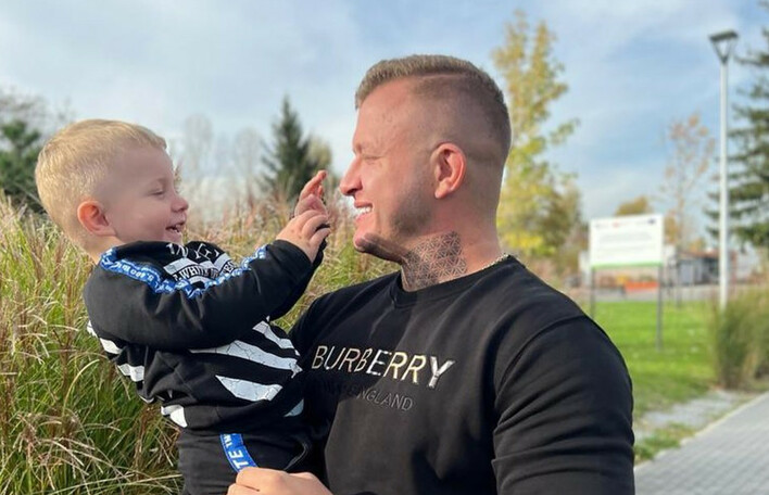 Syn Dawida Narożnego podbija social media! Zobaczcie jak zmienił się na przestrzeni ostatnich lat! 