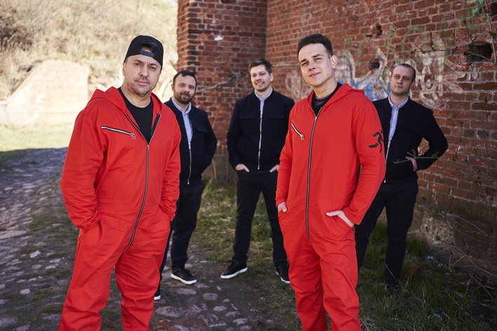 Kłopoty gwiazd disco polo?! Marcin Miller i Luka Rosi uciekali przed pościgiem bez pieniędzy, telefonów i auta!