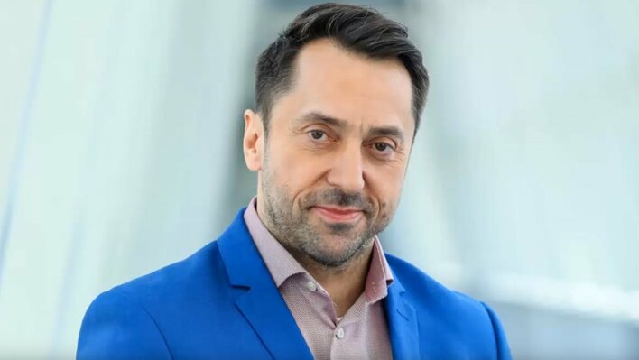 Marcin Miller z Boys: Sekrety życia legendy disco-polo - najważniejsze informacje o jego majątku, rodzinie i luksusowych samochodach!