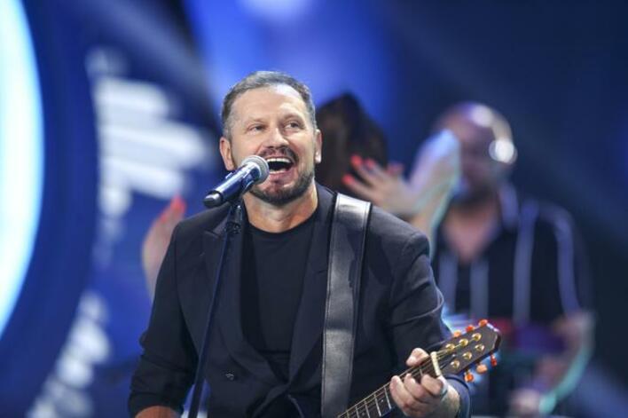 Mariusz Winnicki opuści szeregi zespołu Classic?! Kariera gwiazdora disco polo znalazła się w rękach losu! Artysta szczerze o innych opcjach!
