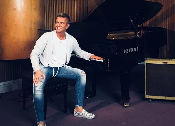 Markus P z niezwykła nowością "Sam na sam"! Akustyczna wersja brzmi rewelacyjnie! Posłuchajcie | VIDEE