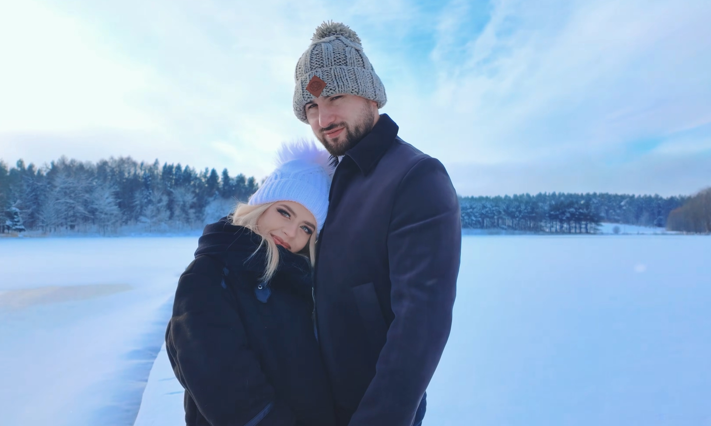 Mateuniooo i Kinga Zdybel prezentują balladową wersję utworu 