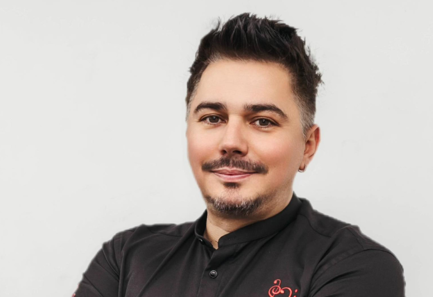 Mateusz Rajski z oświadczeniem do fanów i pokrzywdzonych par po odejściu z byłego zespołu