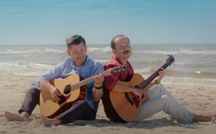 Mega duet Sławomira i Zenona Martyniuka z nowym hitem „Tańcz”!