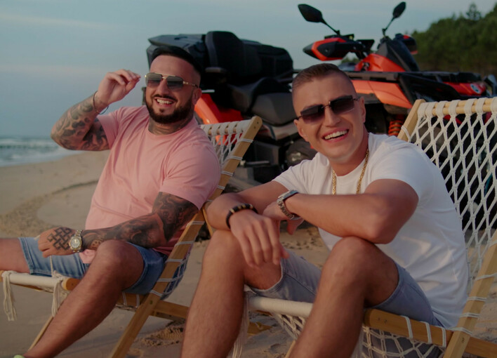 MEGA HIT NA LATO! Oskaro & Pancio zrobili coś niesamowitego – ”Tak pragnę Cię”