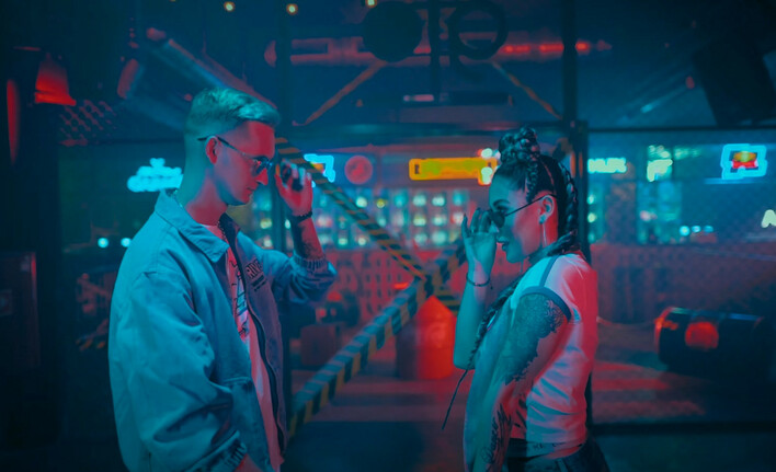 Mega petarda: Nowość Spontan - Bluza!