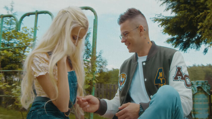 Mega Premiera: Massive - Szkolna Love! To prawdziwe dobre disco polo!