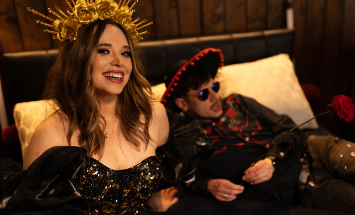 Mega premiera Świr i Królowa z nowym singlem „Życie jak w Madrycie”.