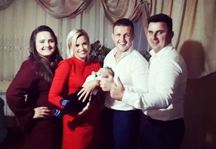 Michał i Krzysztof zostali rodzicami?! Wokaliści disco polo nie kryją szczęścia! 