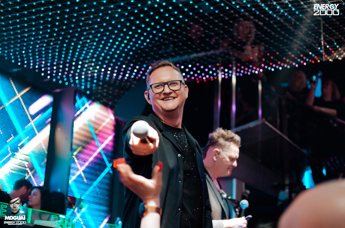 Mig w Energy 2000 Katowice. Tłumy na koncercie gwiazdy disco polo | VIDEO