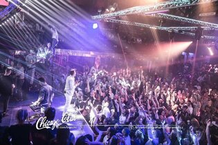 Miliony Polaków bawią się przy tej muzyce! Zdolni muzycy ponownie podbijają rynek muzyczny!