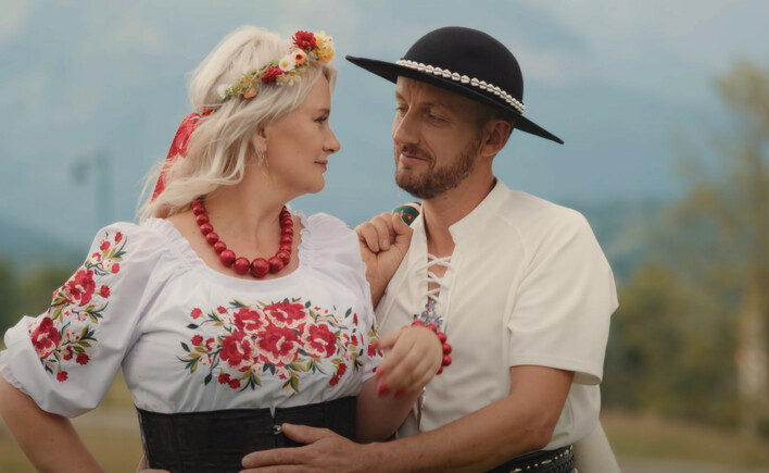 Miłość, zaręczyny i „Dwa serca zakochane” – nowy utwór zespołu Kogiel Mogiel